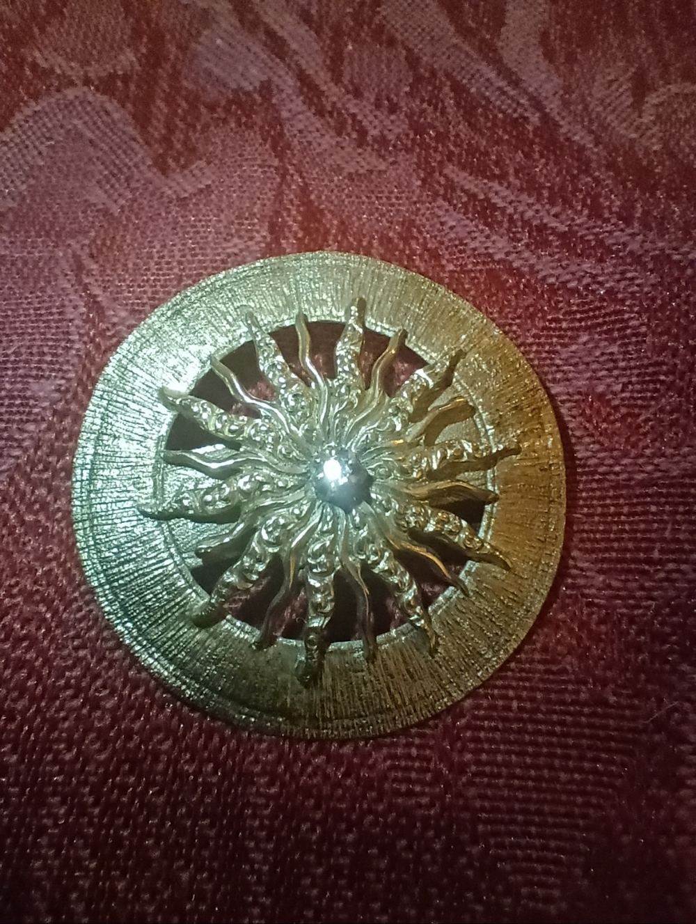 1960's Vintage 14k Gold & Diamond Brooch-5 grams of 14k gold w/ 10k durable pin